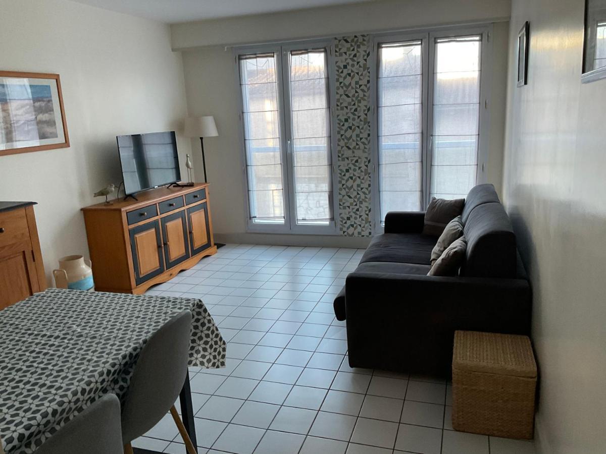 Appartement Centre Ville Pres Du Port Avec Parking Et Wifi La Rochelle  Exterior foto